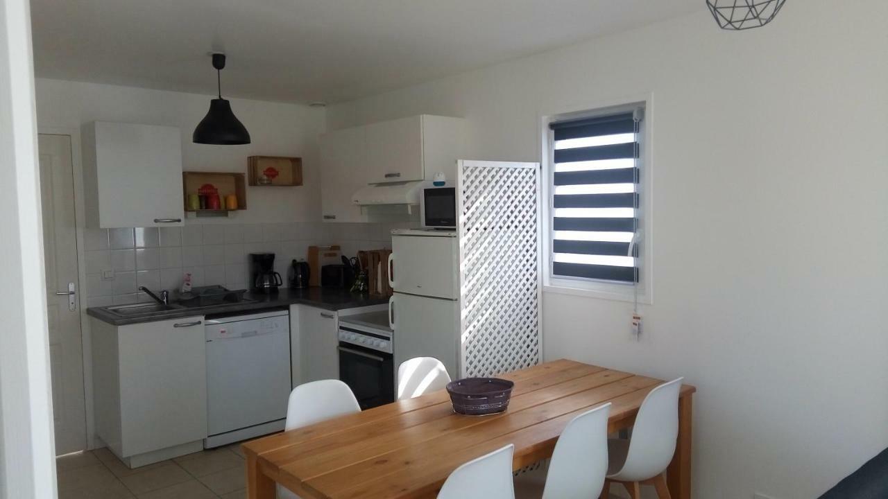 Chalet Les Dauphins Saint-Georges-de-la-Riviere Buitenkant foto